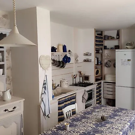Le Du Moulin Holiday home *